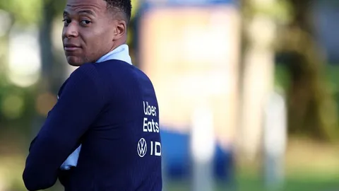 火箭新星辈出，申京璀璨，范弗利特彰显霸主风范